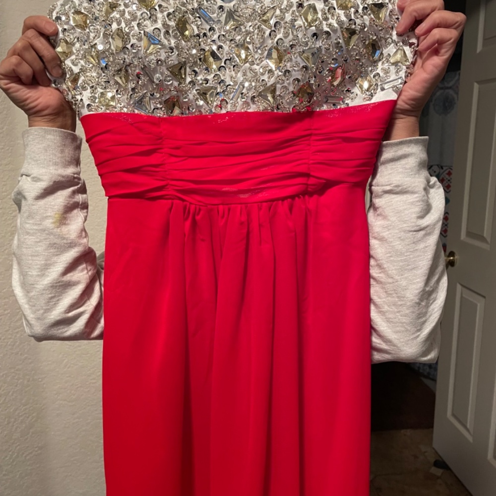 Prom Gown - Picture 2 of 3